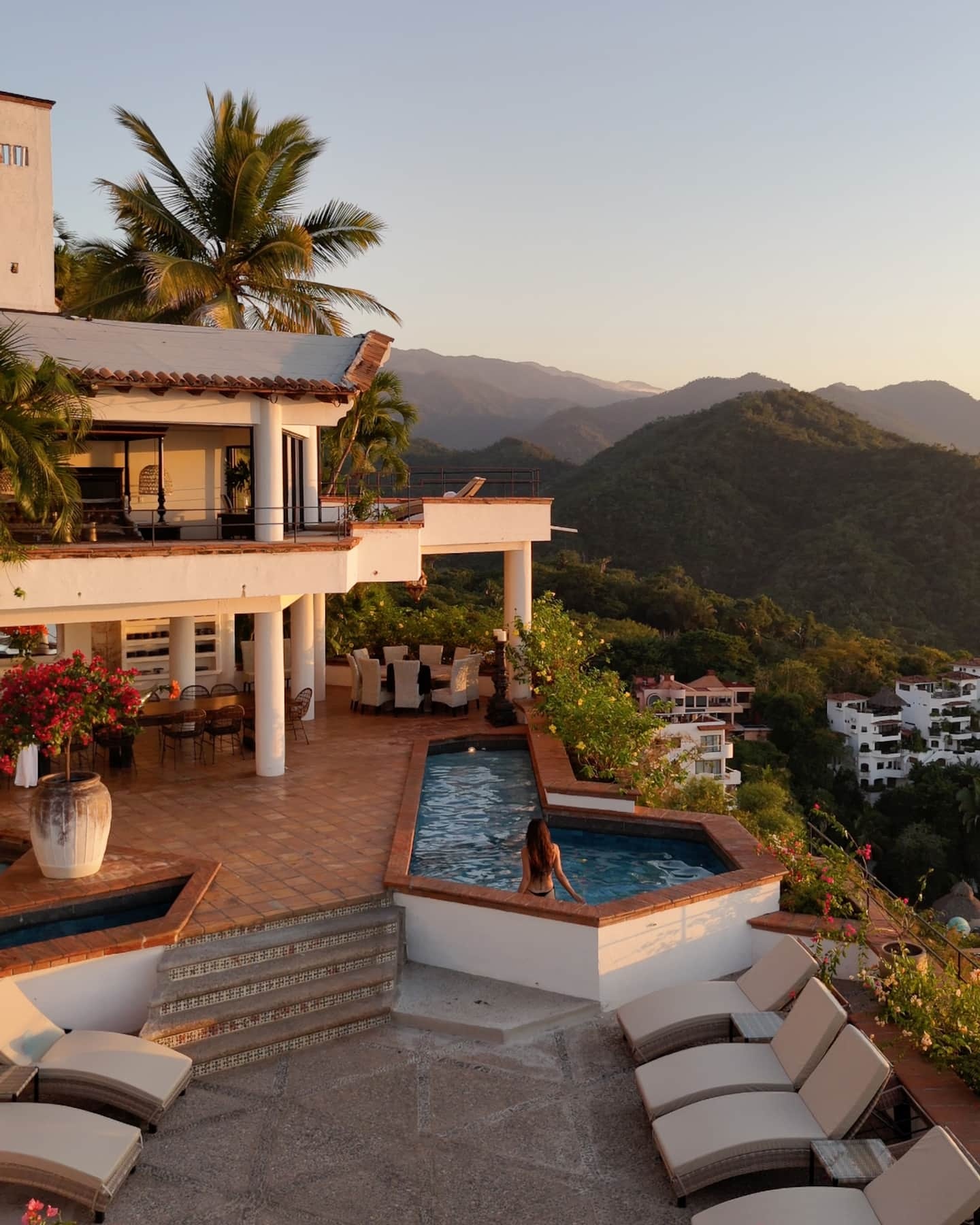 HACIENDA DE LAS FLORES