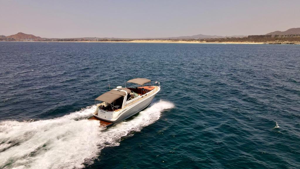 RENTA YATE- SEA RAY 40' - CABO SAN LUCAS
