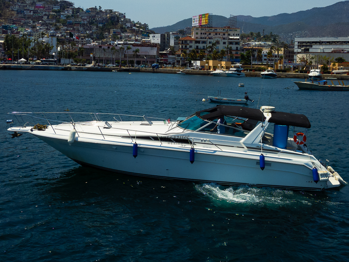 Renta de yates en Acapulco - Yate Sea Porshe-4
